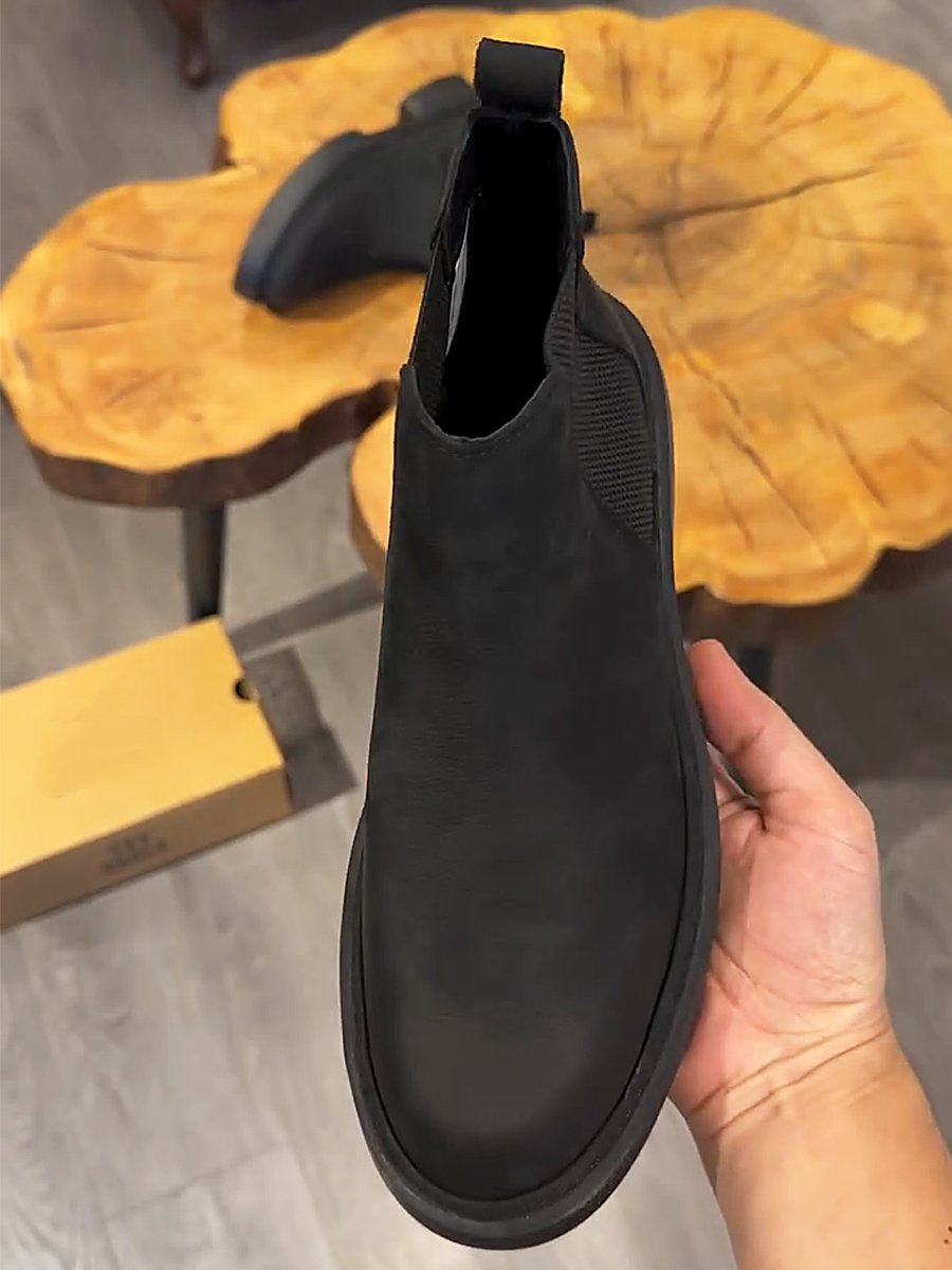 Men's Matte Carbon Black Suede Boots